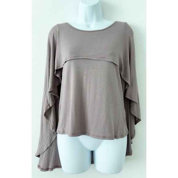 Blue Blush Tops - NWT Blue Blush Cape Jersey Top Lavender Womens Size Medium
